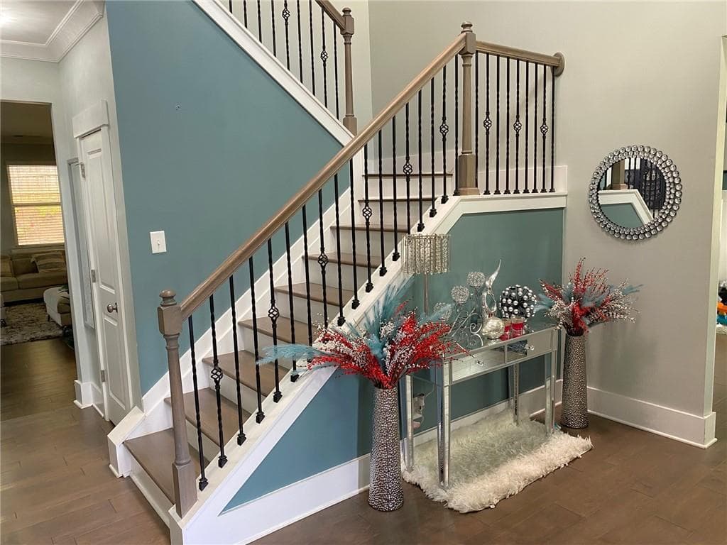 5 bedroom, 6 bathroom, 3,982 sq ft single family residence for sale at 202 Oakleigh Pointe Drive, Dallas, GA 30157 — photo 4