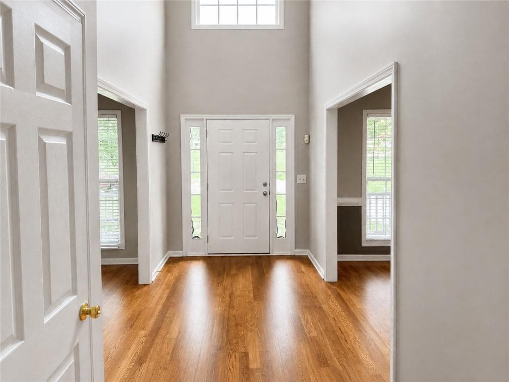 4 bedroom, 4 bathroom, 2,737 sq ft single family residence under contract at 8 Creekside Overlook View, Hiram, GA 30141 — photo 4