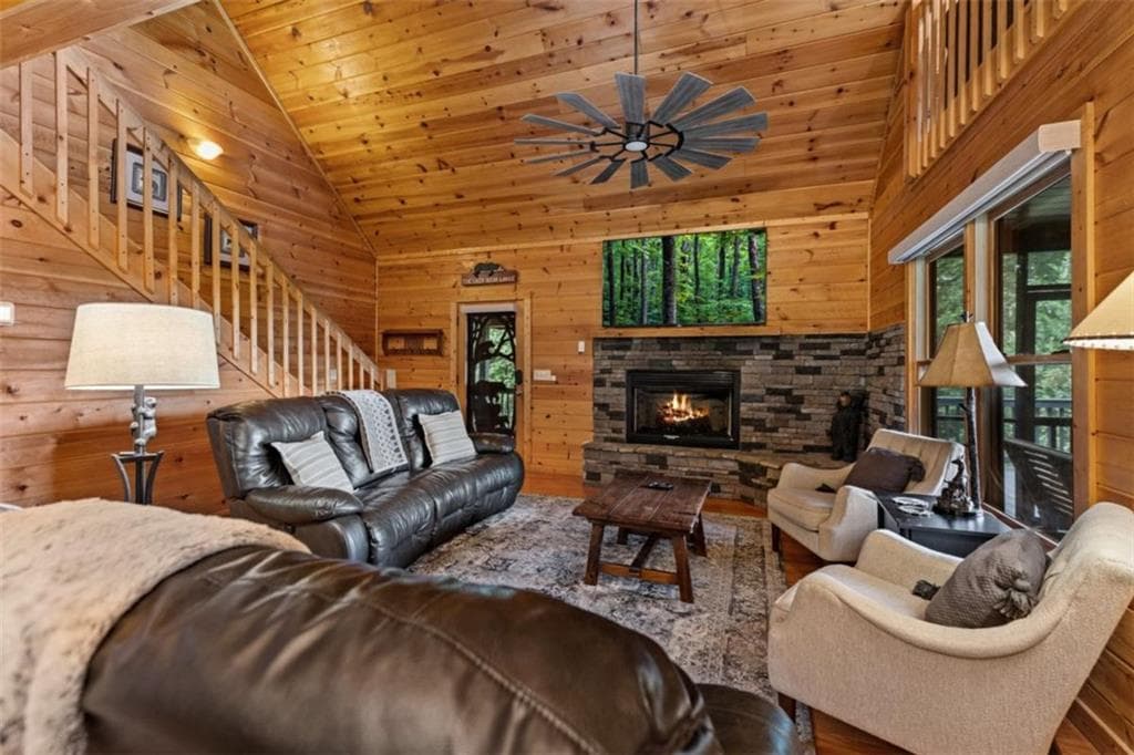 3 bedroom, 3 bathroom, 2,660 sq ft single family residence for sale at 1571 W Campbell Camp Road, Blue Ridge, GA 30513 — photo 6