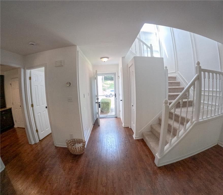 3 bedroom, 4 bathroom, 2,140 sq ft townhouse for rent at 705 Bridge Lane, Smyrna, GA 30082 for $3,000 a month — photo 2