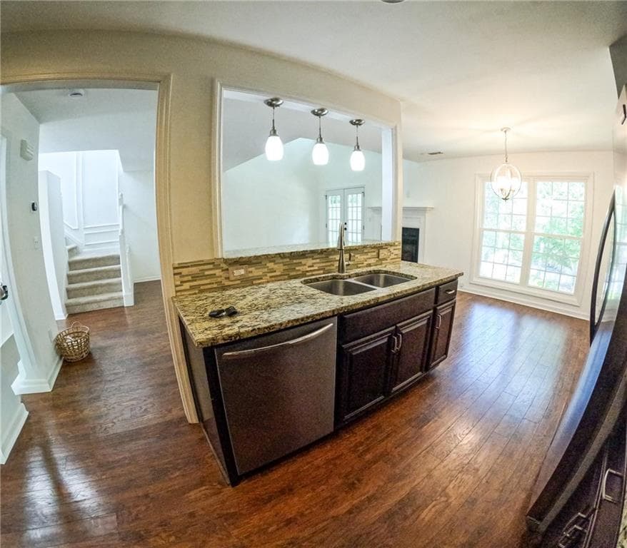 3 bedroom, 4 bathroom, 2,140 sq ft townhouse for rent at 705 Bridge Lane, Smyrna, GA 30082 for $3,000 a month — photo 5