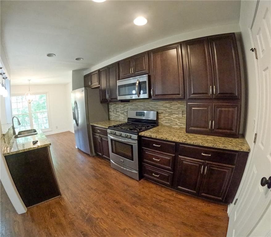 3 bedroom, 4 bathroom, 2,140 sq ft townhouse for rent at 705 Bridge Lane, Smyrna, GA 30082 for $3,000 a month — photo 6