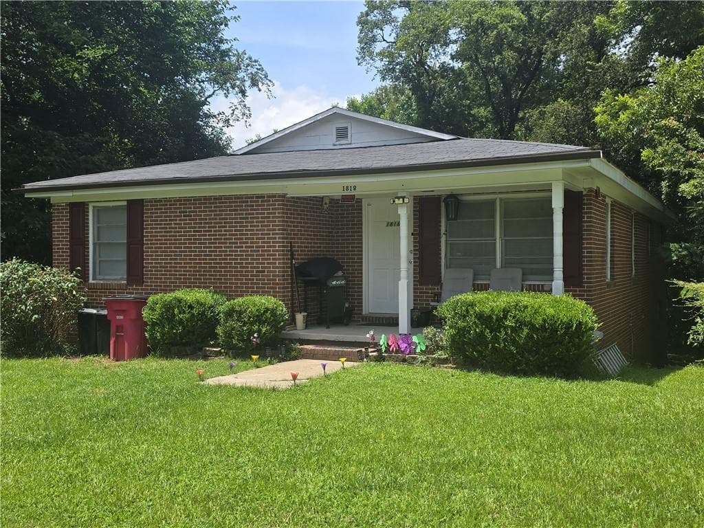 3 bedroom, 2 bathroom, 1,606 sq ft single family residence for sale at 1818 Kinder Kare Drive, Macon, GA 31217 — photo 4