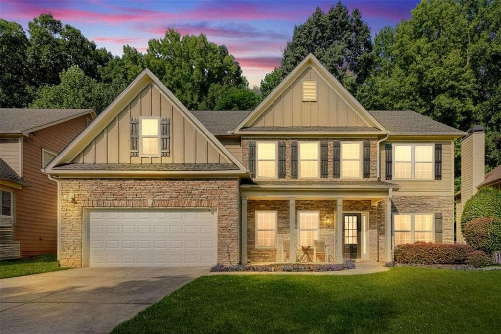 5 bedroom, 3 bathroom, 3,211 sq ft single family residence under contract at 4471 Rosegate Drive, Snellville, GA 30039