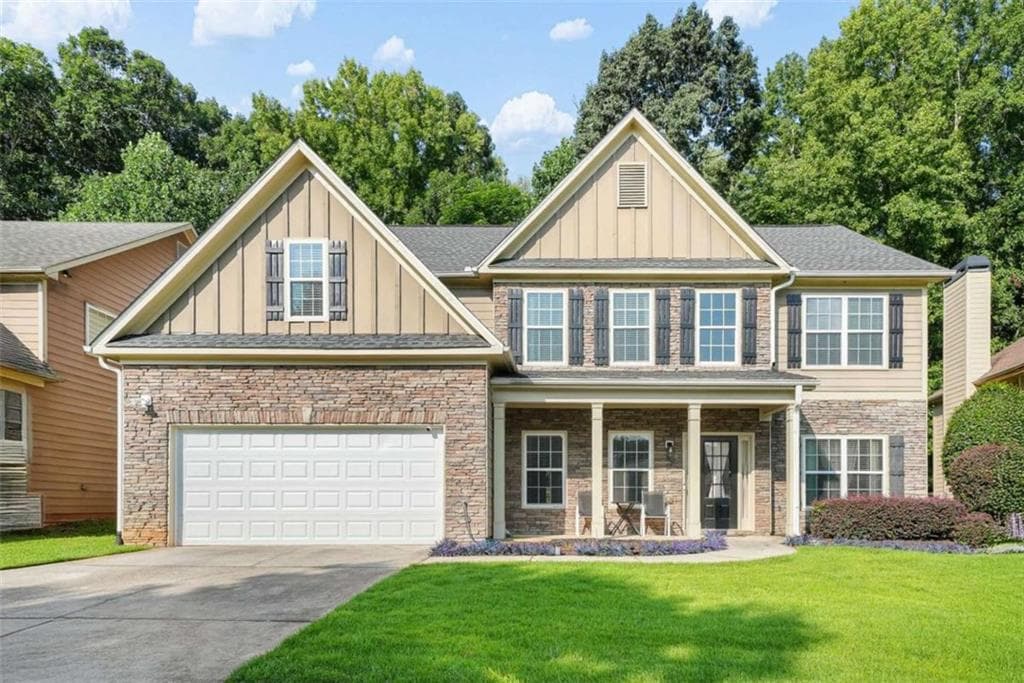 5 bedroom, 3 bathroom, 3,211 sq ft single family residence for sale at 4471 Rosegate Drive, Snellville, GA 30039 — photo 2