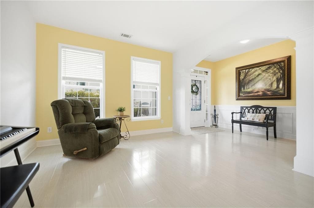 4 bedroom, 3 bathroom, 3,205 sq ft single family residence for sale at 171 Mill Creek Drive, Canton, GA 30115 — photo 9