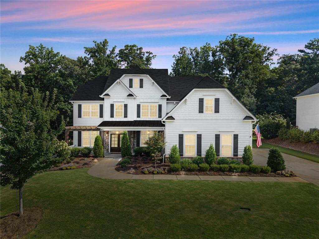 5 bedroom, 4 bathroom, 3,847 sq ft single family residence under contract at 6820 Canyon Cove, Cumming, GA 30028
