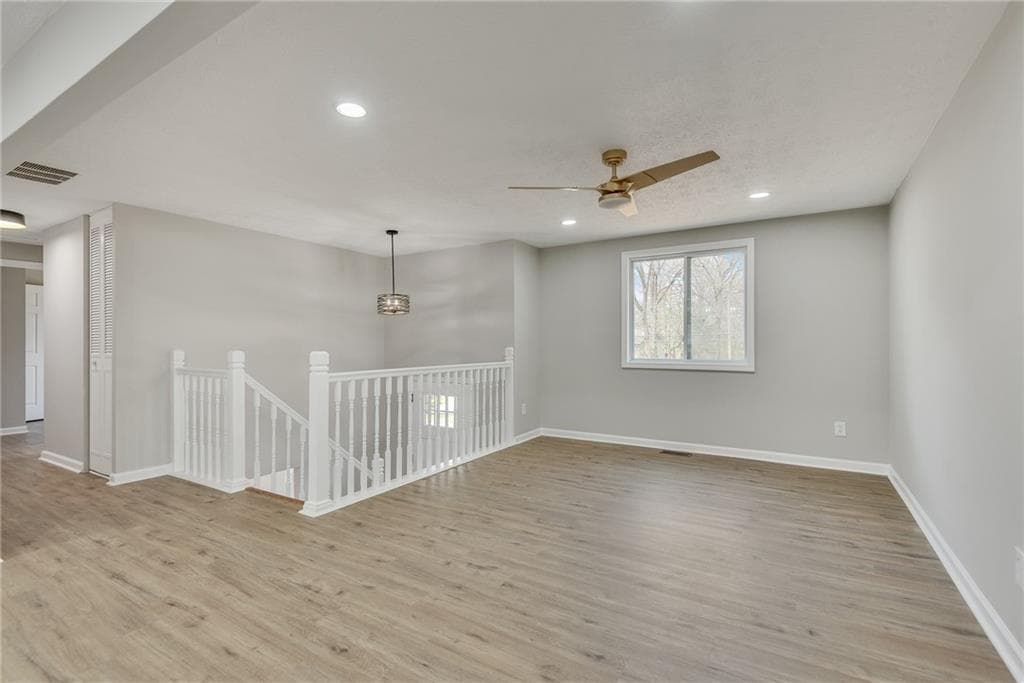 5 bedroom, 3 bathroom, 2,119 sq ft single family residence under contract at 3394 Dearwood Drive, Lilburn, GA 30047 — photo 9