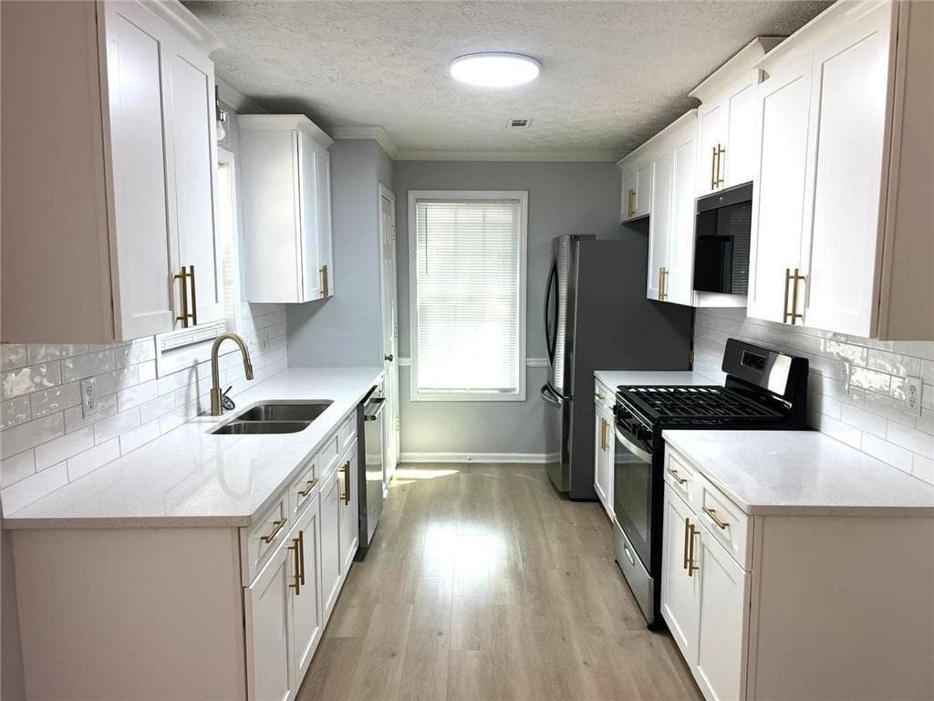 4 bedroom, 3 bathroom, 1,920 sq ft single family residence under contract at 4530 Wentworth Place, Conyers, GA 30094 — photo 10