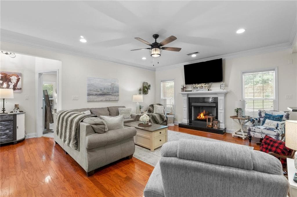 6 bedroom, 3 bathroom, 3,471 sq ft single family residence for sale at 795 Huiet Drive, Mcdonough, GA 30252 — photo 9