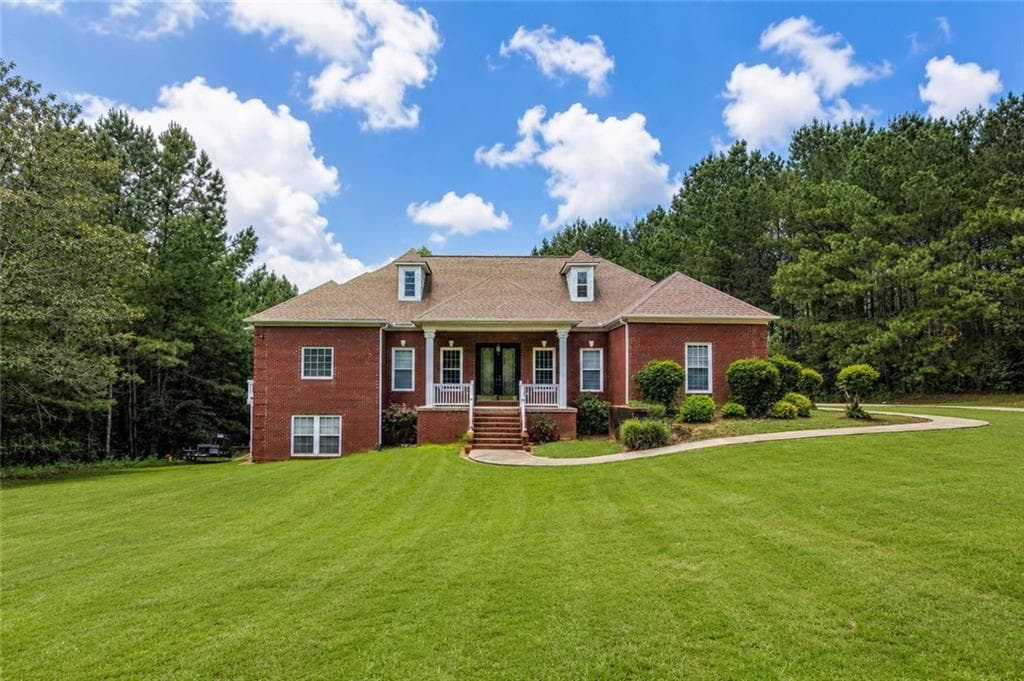 4 bedroom, 3 bathroom, 2,797 sq ft single family residence for sale at 166 Freedom Lane, Commerce, GA 30530