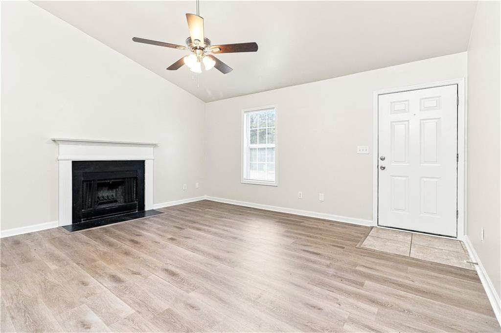 3 bedroom, 2 bathroom, 1,176 sq ft single family residence under contract at 122 Southern Trace Way, Rockmart, GA 30153 — photo 3