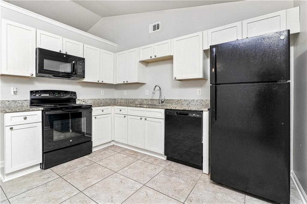 3 bedroom, 2 bathroom, 1,176 sq ft single family residence under contract at 122 Southern Trace Way, Rockmart, GA 30153 — photo 9