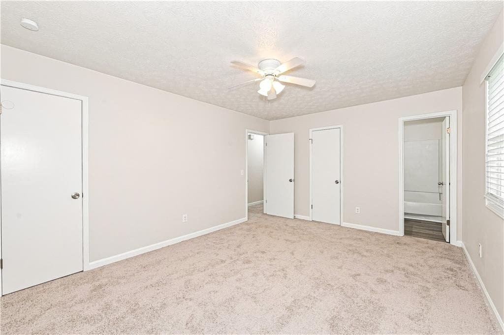 4 bedroom, 2 bathroom, 1,989 sq ft single family residence for sale at 949 Falconcrest Drive, Lawrenceville, GA 30043 — photo 10