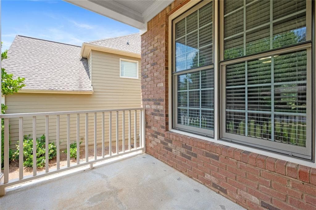 4 bedroom, 3 bathroom, 2,323 sq ft single family residence for sale at 195 Treadstone Lane, Dallas, GA 30132 — photo 4
