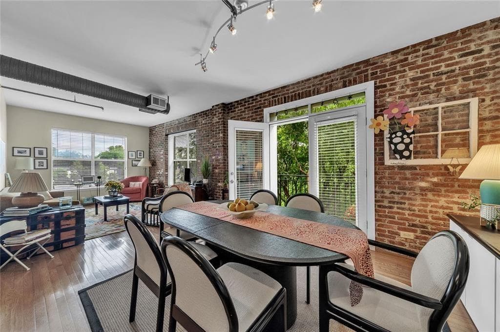445 N Sessions Street 1101