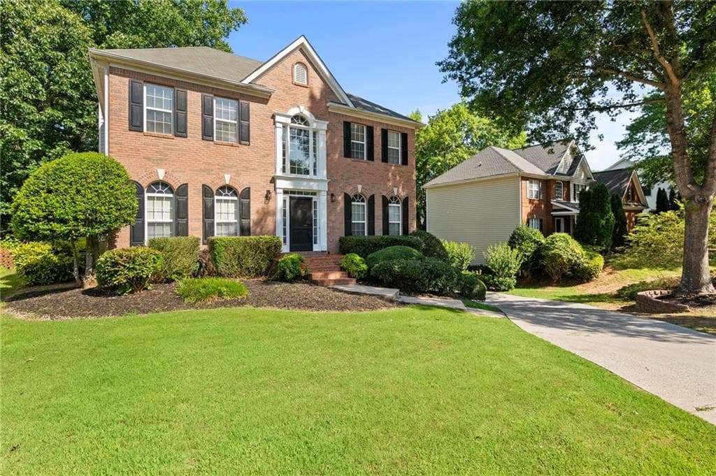 5 bedroom, 4 bathroom, 2,692 sq ft single family residence for rent at 10950 Kimball Crest Drive, Alpharetta, GA 30022 for $3,650 a month — photo 1 of 40