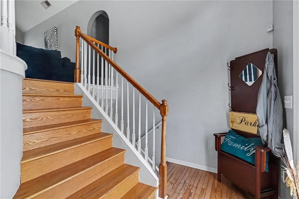 4 bedroom, 3 bathroom, 2,189 sq ft single family residence for sale at 4558 Bronte Lane, Douglasville, GA 30135 — photo 2