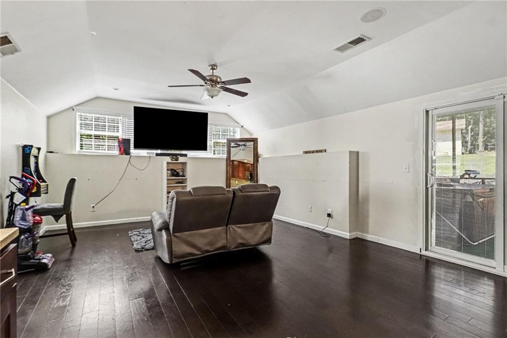 4 bedroom, 3 bathroom, 2,189 sq ft single family residence for sale at 4558 Bronte Lane, Douglasville, GA 30135 — photo 9