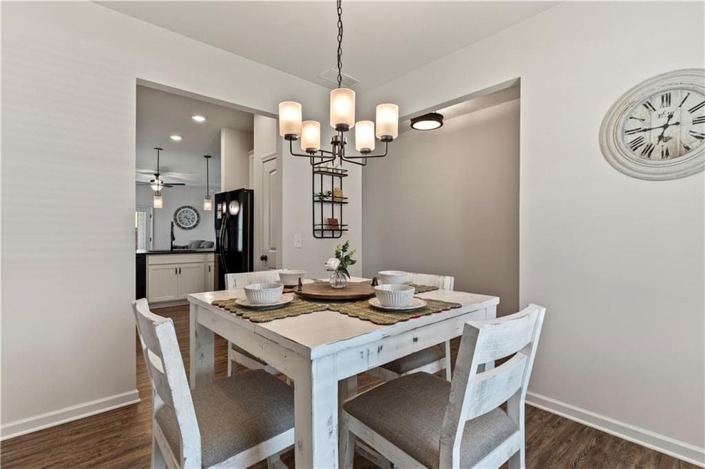 3 bedroom, 3 bathroom, 2,759 sq ft single family residence for sale at 423 Nottely Drive, Temple, GA 30179 — photo 6
