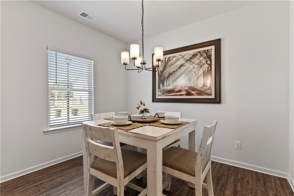 3 bedroom, 3 bathroom, 2,759 sq ft single family residence for sale at 423 Nottely Drive, Temple, GA 30179 — photo 7