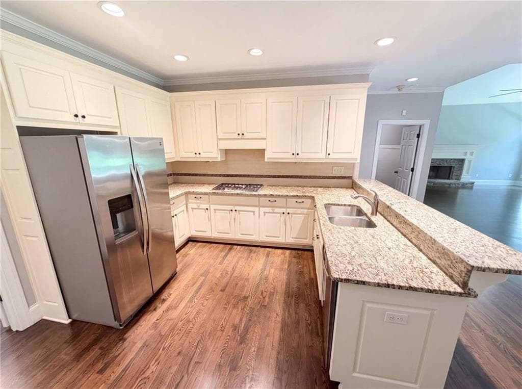 5 bedroom, 5 bathroom, 5,167 sq ft single family residence for sale at 120 Bay Colt Road, Milton, GA 30009 — photo 2