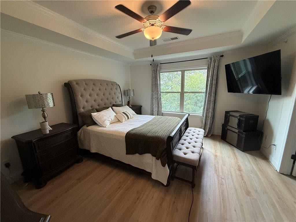3 bedroom, 3 bathroom, 1,926 sq ft townhouse under contract at 379 Cherryhill Lane, Woodstock, GA 30188