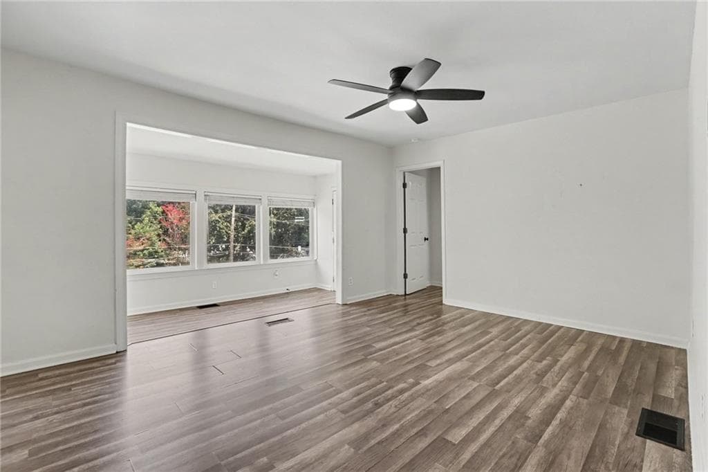 3 bedroom, 2 bathroom, 1,317 sq ft single family residence for sale at 3465 Glen Road, Decatur, GA 30032 — photo 9