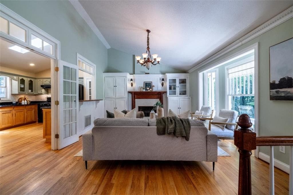 3 bedroom, 2 bathroom, 2,755 sq ft single family residence for sale at 606 Rose Creek Cove, Woodstock, GA 30189 — photo 3