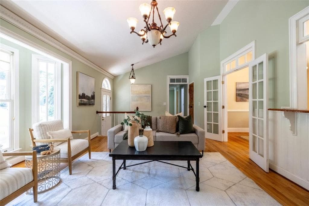 3 bedroom, 2 bathroom, 2,755 sq ft single family residence for sale at 606 Rose Creek Cove, Woodstock, GA 30189 — photo 4