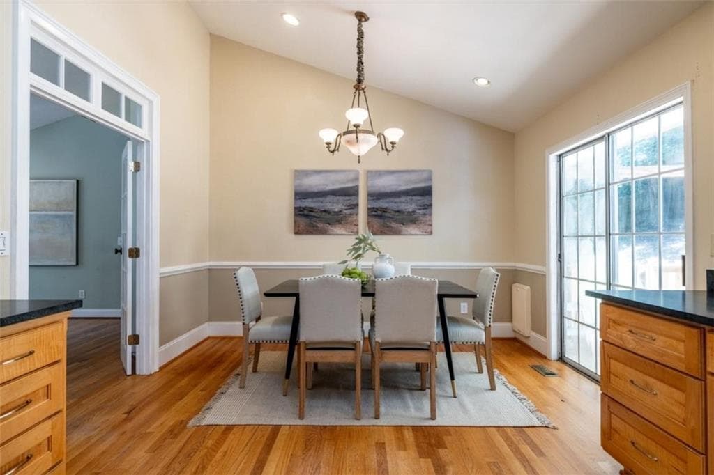 3 bedroom, 2 bathroom, 2,755 sq ft single family residence for sale at 606 Rose Creek Cove, Woodstock, GA 30189 — photo 8