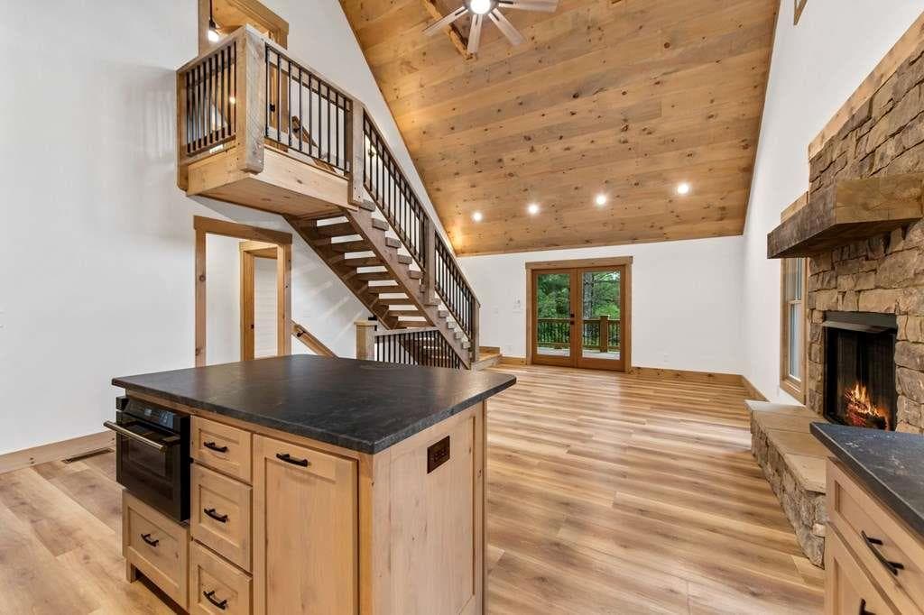 3 bedroom, 4 bathroom, 2,176 sq ft single family residence for sale at 144 Highlands Gap, Mineral Bluff, GA 30559 — photo 10