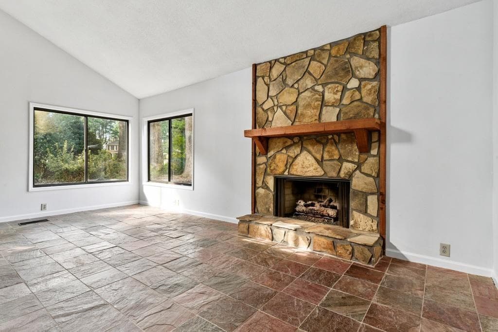 4 bedroom, 4 bathroom, 2,625 sq ft single family residence for rent at 1000 Muirfield Drive, Marietta, GA 30068 for $3,200 a month — photo 6