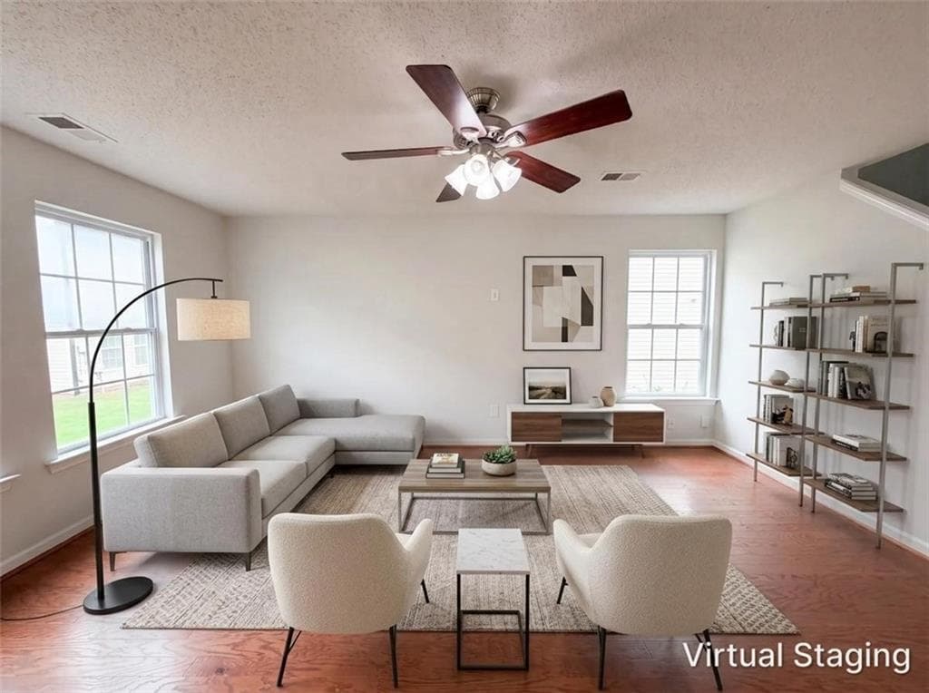 2 bedroom, 3 bathroom, 2,614 sq ft townhouse under contract at 93 Darbys Crossing Court, Hiram, GA 30141 — photo 4