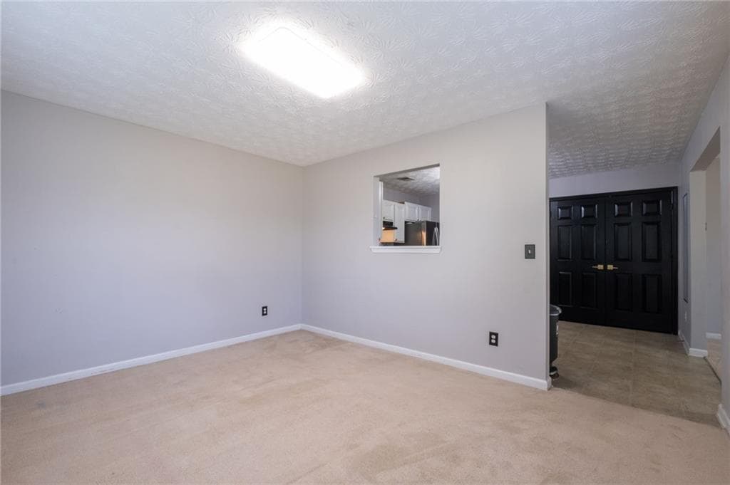 4 bedroom, 3 bathroom, 1,836 sq ft single family residence for sale at 315 Furrow Creek Court, Jackson, GA 30233 — photo 10