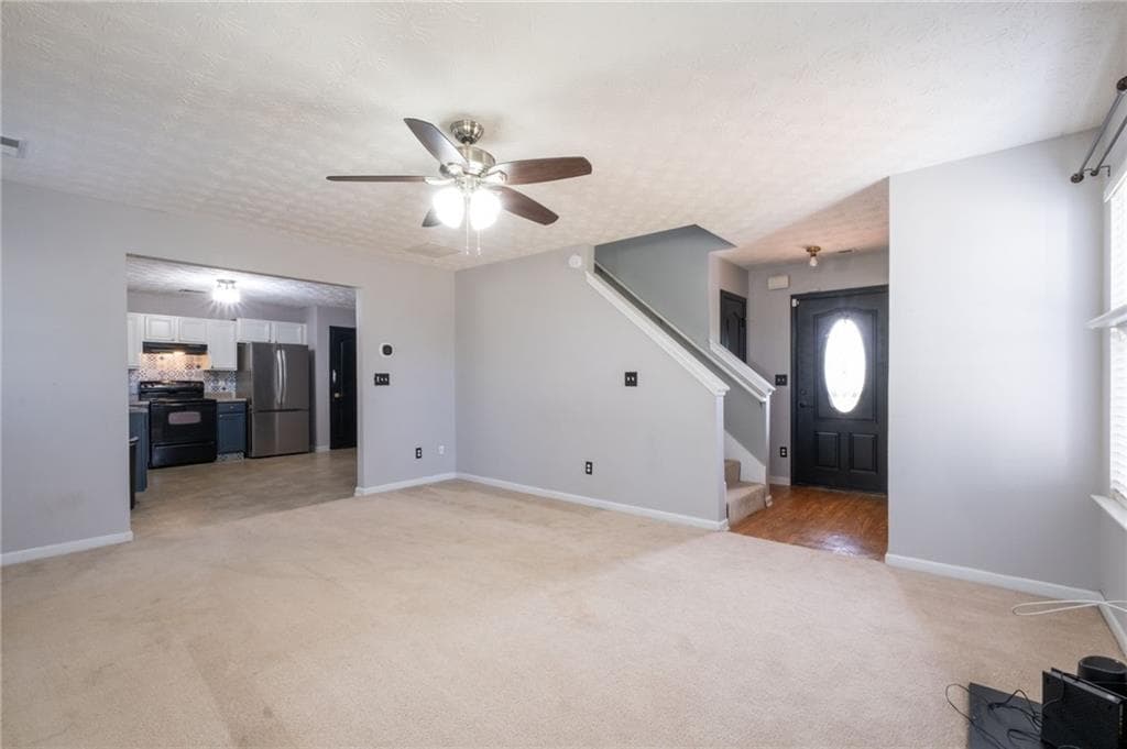 4 bedroom, 3 bathroom, 1,836 sq ft single family residence for sale at 315 Furrow Creek Court, Jackson, GA 30233 — photo 6
