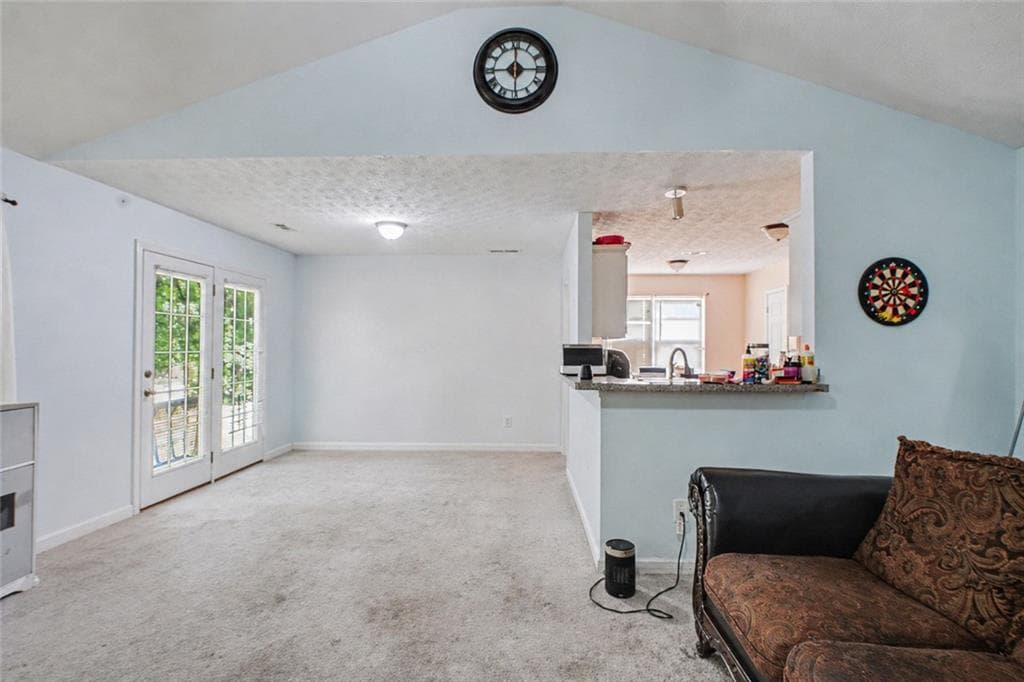 3 bedroom, 2 bathroom, 1,398 sq ft single family residence for sale at 203 Plantation Trail, Griffin, GA 30223 — photo 7