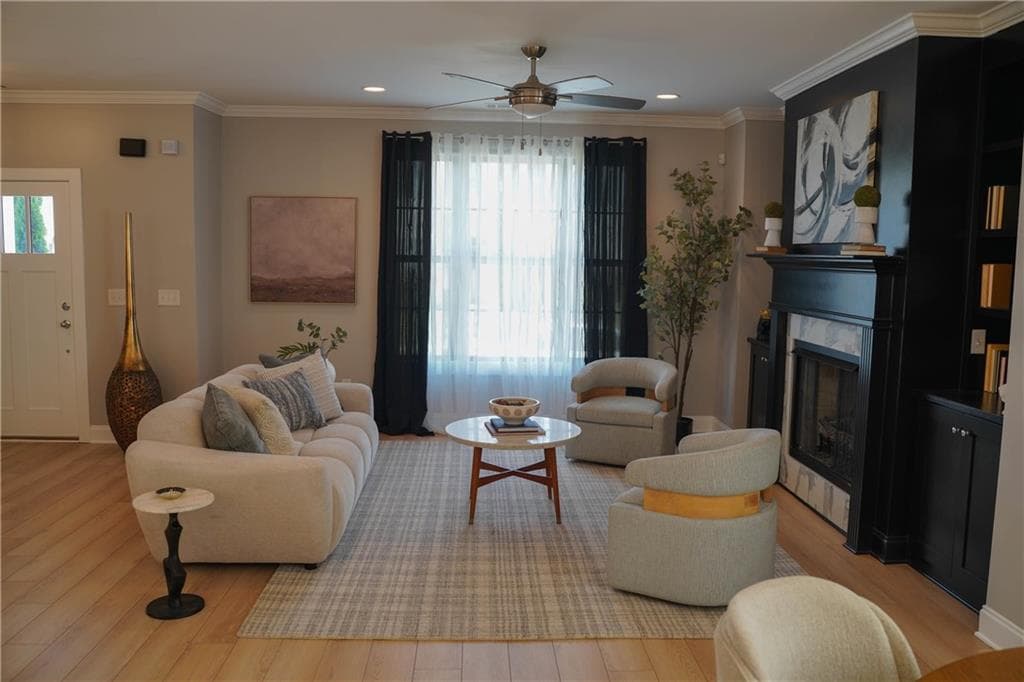 3 bedroom, 4 bathroom, 1,951 sq ft single family residence for sale at 5313 Hearthstone Street, Stone Mountain, GA 30083 — photo 7