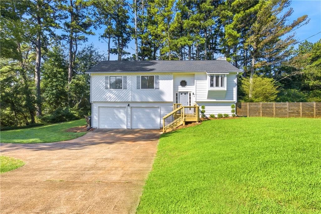 4 bedroom, 2 bathroom, 1,688 sq ft single family residence under contract at 1290 Shallowford Road, Marietta, GA 30066