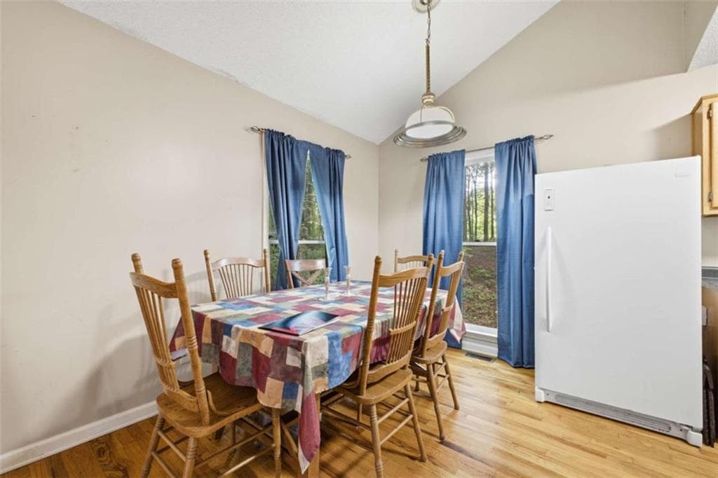 3 bedroom, 3 bathroom, 2,847 sq ft single family residence under contract at 242 Pine Pitch Road, Cedartown, GA 30125 — photo 6