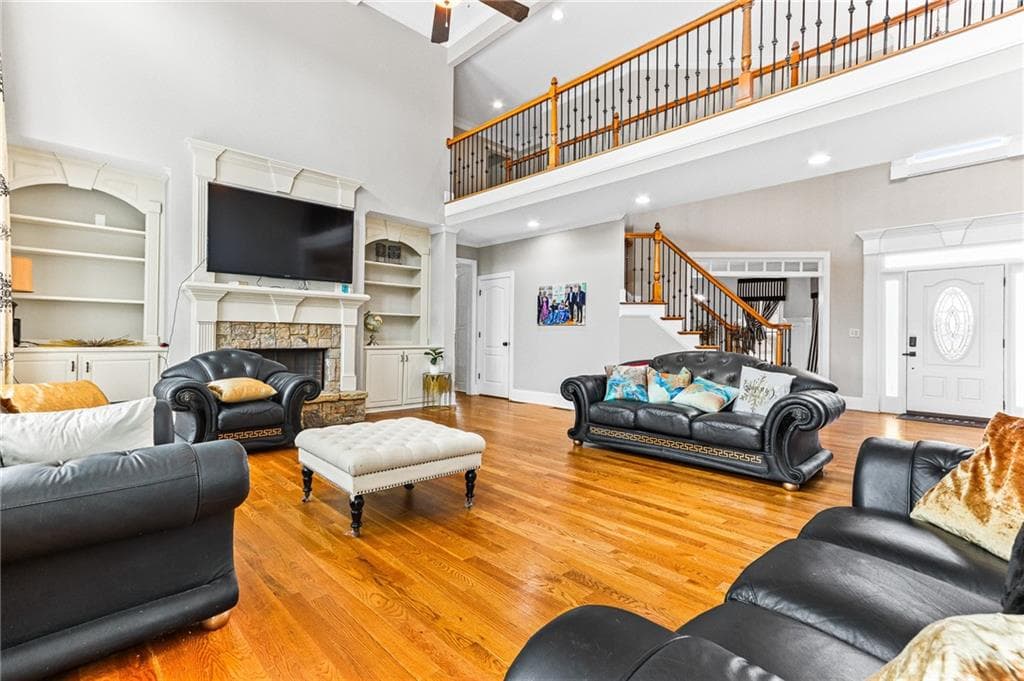 5 bedroom, 6 bathroom, 6,200 sq ft single family residence under contract at 2650 Moon Chase Lane, Buford, GA 30519 — photo 6
