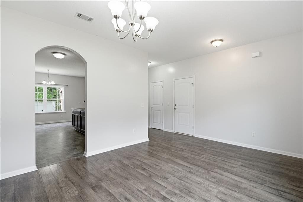 4 bedroom, 3 bathroom, 2,568 sq ft single family residence for sale at 1277 Peacock Trail, Hinesville, GA 31313 — photo 5