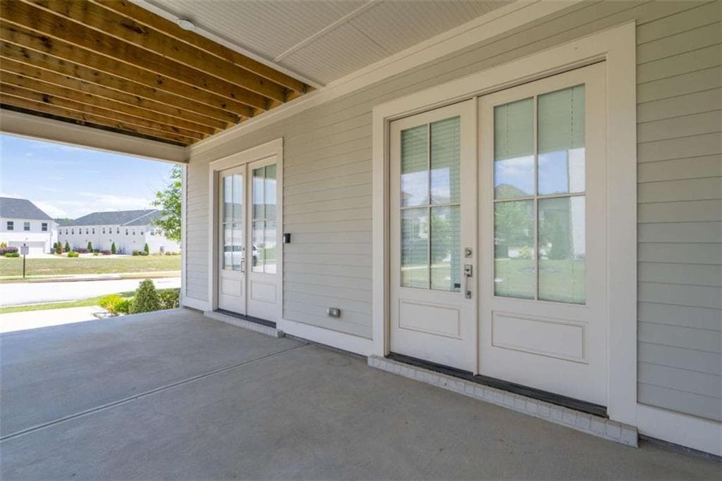 5 bedroom, 4 bathroom, 2,833 sq ft single family residence for sale at 1489 Spruce Drive, Conyers, GA 30094 — photo 8