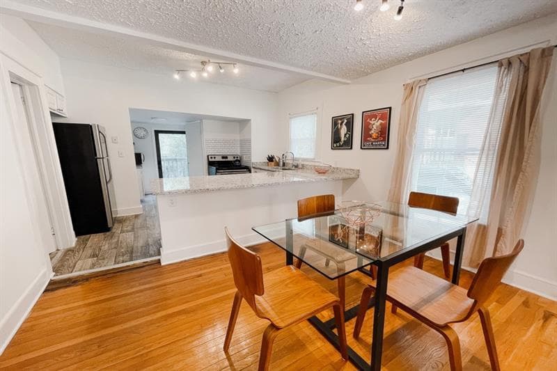 2 bedroom, 1 bathroom duplex for rent at 1408 Memorial Drive UPSTAI, Atlanta, GA 30317 for $2,300 a month — photo 10