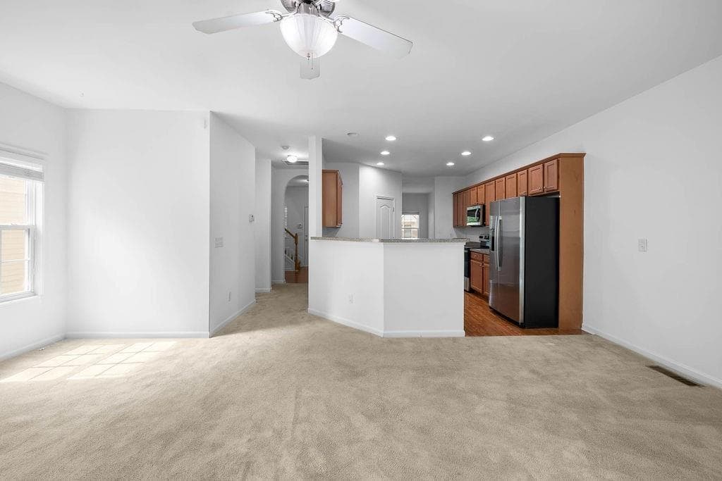 3 bedroom, 3 bathroom, 2,676 sq ft townhouse for rent at 2677 Cedar Drive, Lawrenceville, GA 30043 for $1,900 a month — photo 6