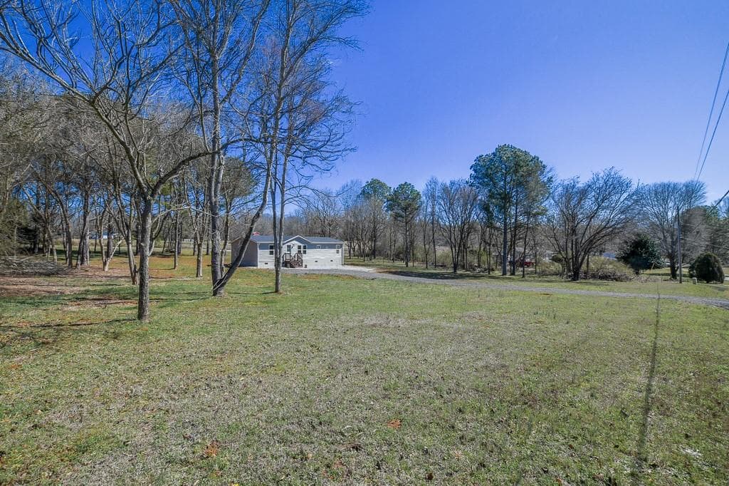 3 bedroom, 2 bathroom, 1,296 sq ft single family residence for sale at 285 Trotters Way, Jefferson, GA 30549 — photo 7