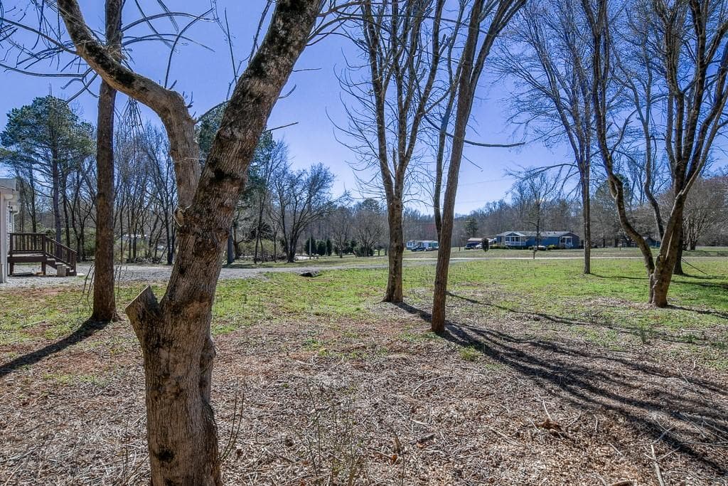 3 bedroom, 2 bathroom, 1,296 sq ft single family residence for sale at 285 Trotters Way, Jefferson, GA 30549 — photo 8