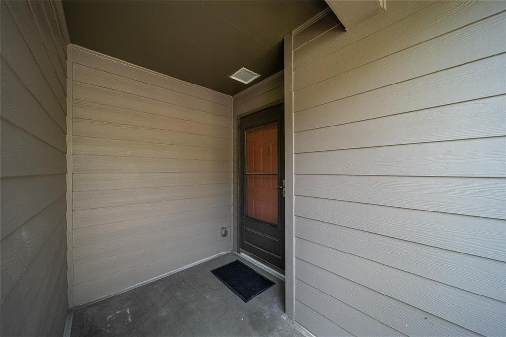 2 bedroom, 2 bathroom, 1,177 sq ft condominium for rent at 48 Finch Trail, Atlanta, GA 30308 for $2,350 a month — photo 4