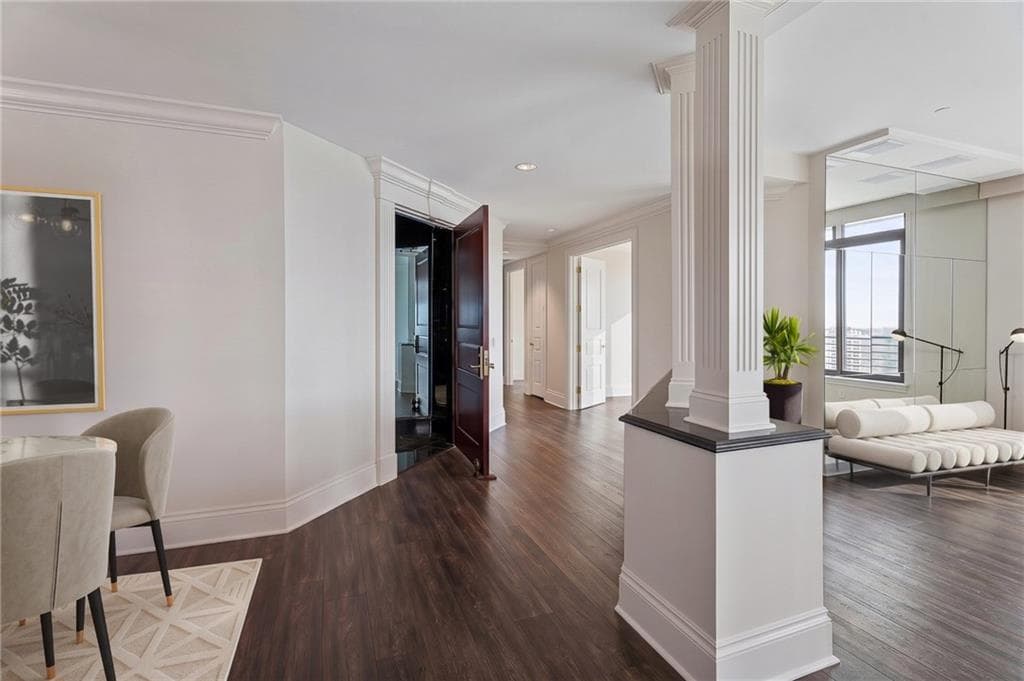 2 bedroom, 3 bathroom, 2,262 sq ft condominium for sale at 750 Park Avenue 27S, Atlanta, GA 30326 — photo 5