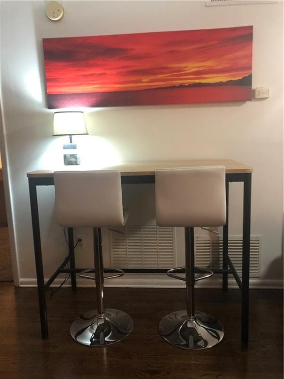 1 bedroom, 1 bathroom, 525 sq ft condominium for sale at 1150 Collier Road K-2, Atlanta, GA 30318 — photo 5